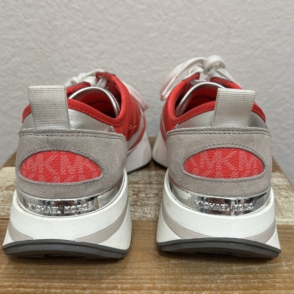 Michael Kors Flynn Trainer Lace Up Sneakers Size 9 - Picture 5 of 8
